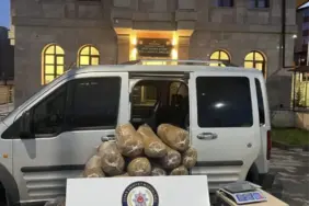 Sivas'ta Gümrük Kaçağı Tütün Ele Geçirildi