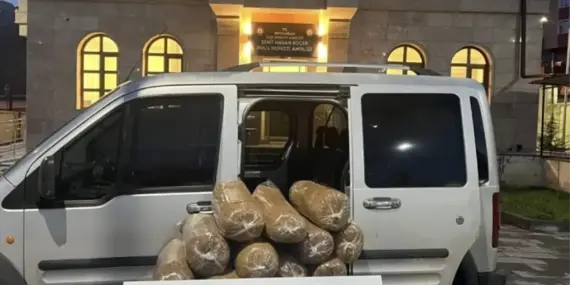 Sivas’ta Gümrük Kaçağı Tütün Ele Geçirildi