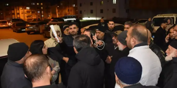 Umre Vaadiyle Dolandırılanlar Sivas’ta Toplandı