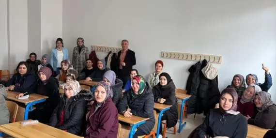 Anneler Okuyor Projesi’ne Yoğun İlgi