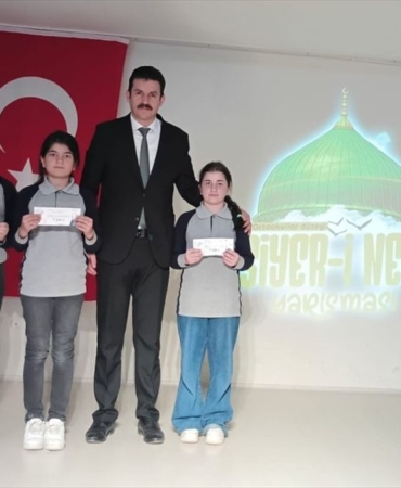Sivas'ta Siyer-i Nebi Yarışması Ödülleri Sahiplerini Buldu